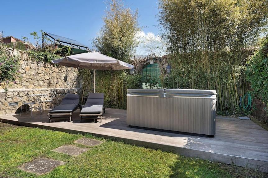 La Rocca Maison De Charme Bed & Breakfast 3*