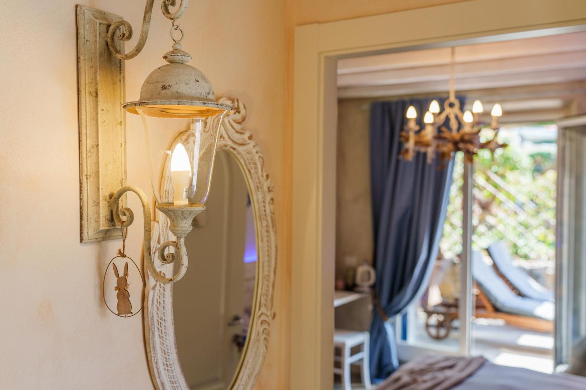 La Rocca Maison De Charme 3*