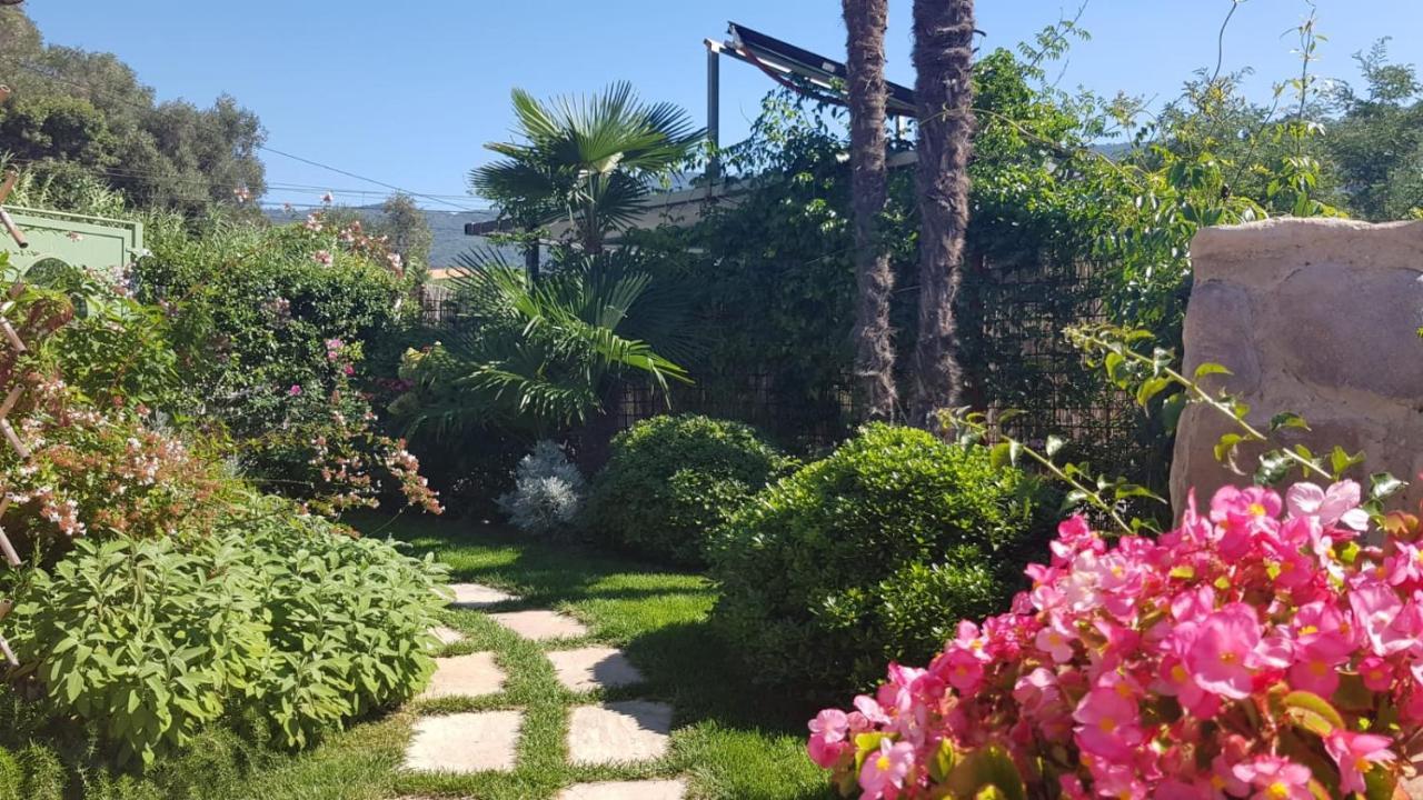 Bed & Breakfast La Rocca Maison De Charme 3*